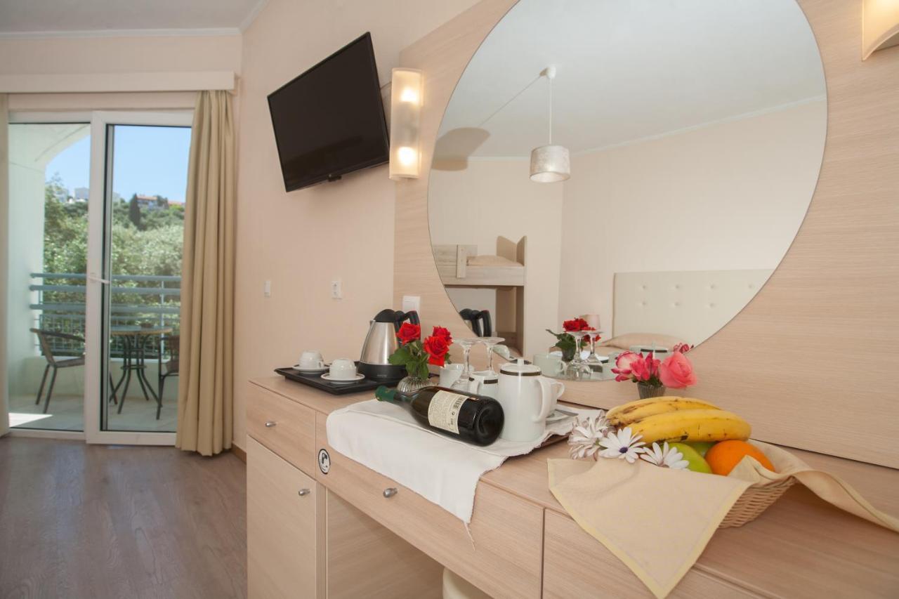Golden Alexandros Hotel Corfu  Bagian luar foto